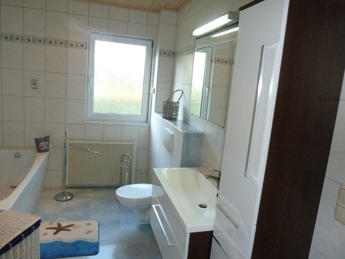 Romantisches Ferienhaus Boddenblick Mit Sauna Pruchten Exteriér fotografie